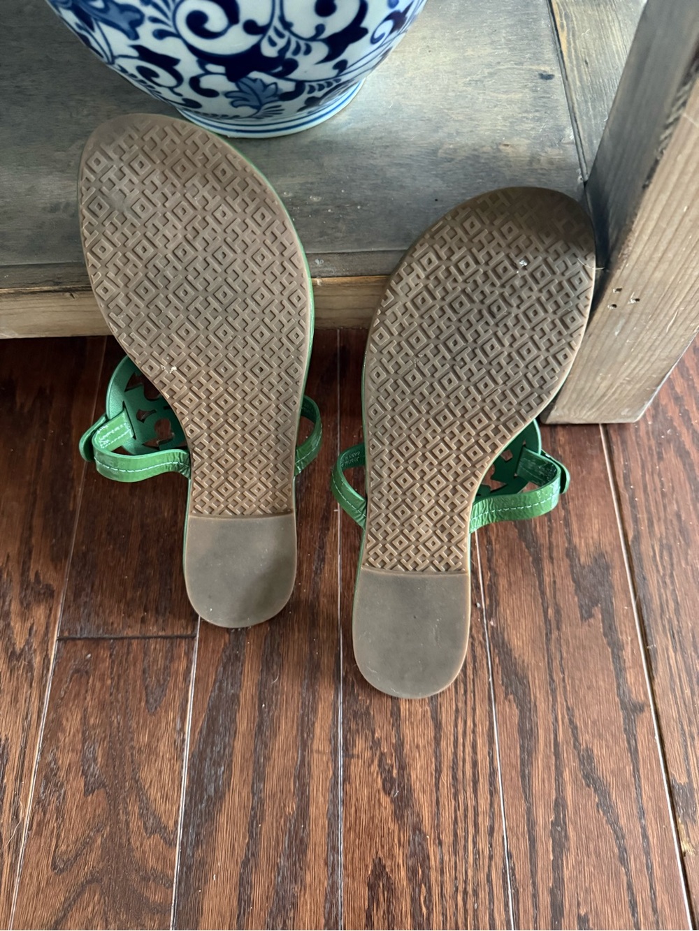 Tory Burch Green - Miller - Picture 9 of 11